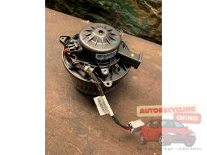 Gebruikte Aanjager Opel Insignia Sports Tourer 2.0 CDTI 16V 130 ecoFLEX Prijs € 35,00 Margeregeling aangeboden door Autorecycling Chino B.V.