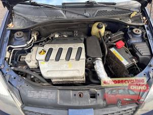 Gebruikte Motor Renault Clio II (BB/CB) 1.4 16V Prijs € 300,00 Margeregeling aangeboden door Autorecycling Chino B.V.