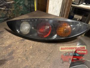 Gebruikte Achterlicht links Ford Puma 1.7 16V Prijs € 35,00 Margeregeling aangeboden door Autorecycling Chino B.V.