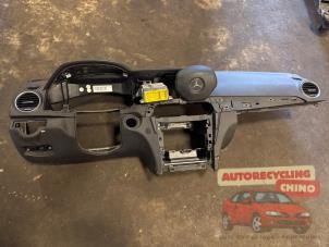 Gebruikte Airbag set + dashboard Mercedes C Estate (S204) 2.2 C-220 CDI 16V BlueEfficiency Prijs € 300,00 Margeregeling aangeboden door Autorecycling Chino B.V.