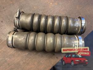 Gebruikte Intercooler Slang Peugeot 508 SW (8E/8U) 1.6 HDiF 16V Prijs € 30,00 Margeregeling aangeboden door Autorecycling Chino B.V.