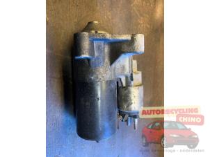 Gebruikte Startmotor Renault Grand Scénic II (JM) 2.0 16V Prijs € 35,00 Margeregeling aangeboden door Autorecycling Chino B.V.