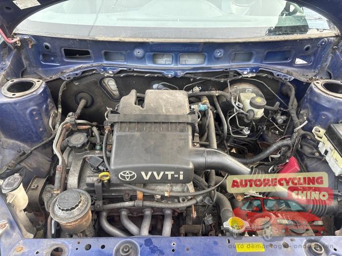 Gebruikte Motor Toyota Yaris (P1) 1.0 16V VVT-i Prijs € 250,00 Margeregeling aangeboden door Autorecycling Chino B.V.