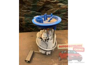 Gebruikte Benzinepomp Audi A1 Sportback (8XA/8XF) 1.4 TFSI 16V Prijs € 75,00 Margeregeling aangeboden door Autorecycling Chino B.V.