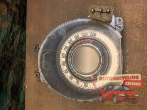 Gebruikte Tellerklok Fiat 500 (312) 0.9 TwinAir 85 Prijs € 200,00 Margeregeling aangeboden door Autorecycling Chino B.V.