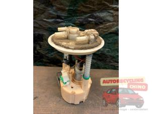 Gebruikte Benzinepomp Smart City-Coupé 0.6 Turbo i.c. Smart&Pulse Prijs € 35,00 Margeregeling aangeboden door Autorecycling Chino B.V.