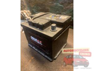 Gebruikte Accu Toyota Yaris (P1) 1.0 16V VVT-i Prijs € 25,00 Margeregeling aangeboden door Autorecycling Chino B.V.