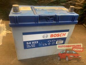 Gebruikte Accu Toyota Yaris (P1) 1.3 16V VVT-i Prijs € 25,00 Margeregeling aangeboden door Autorecycling Chino B.V.