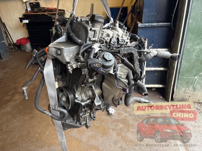 Gebruikte Motor Volkswagen Fox (5Z) 1.2 Prijs € 350,00 Margeregeling aangeboden door Autorecycling Chino B.V.