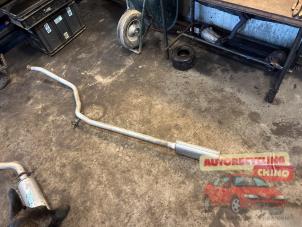 Gebruikte Uitlaat Middendemper Peugeot 307 Break (3E) 1.6 16V Prijs € 40,00 Margeregeling aangeboden door Autorecycling Chino B.V.