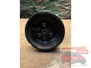 Gebruikte Servopomp BMW 3 serie Touring (E91) 318i 16V Prijs € 50,00 Margeregeling aangeboden door Autorecycling Chino B.V.