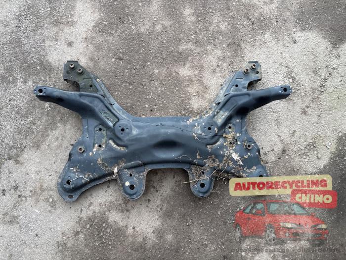 Gebruikte Subframe Fiat 500 (312) 0.9 TwinAir 85 Prijs € 50,00 Margeregeling aangeboden door Autorecycling Chino B.V.