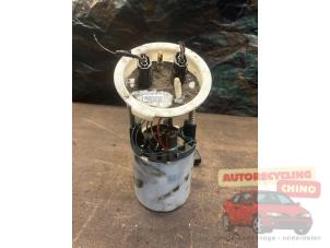 Gebruikte Benzinepomp BMW 3 serie Touring (E91) 318i 16V Prijs € 50,00 Margeregeling aangeboden door Autorecycling Chino B.V.