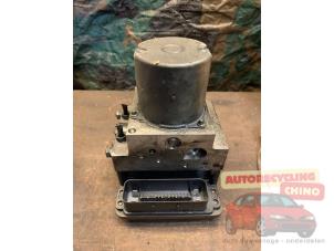 Gebruikte ABS Pomp Mercedes CLS (C219) 320 CDI 24V Prijs € 140,00 Margeregeling aangeboden door Autorecycling Chino B.V.