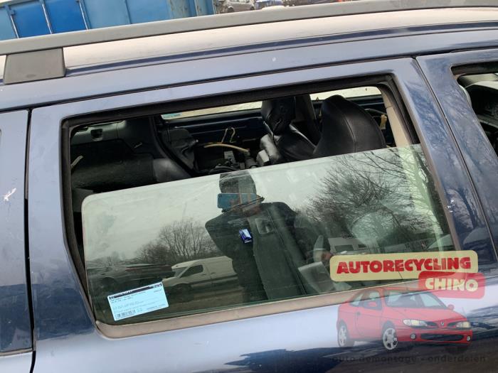 Portierruit 4Deurs rechts-achter van een Volvo V70 (SW) 2.4 20V 170 2001