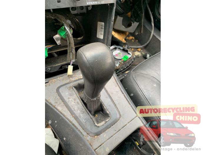 Versnellingsbak van een Volvo V70 (SW) 2.4 20V 170 2001