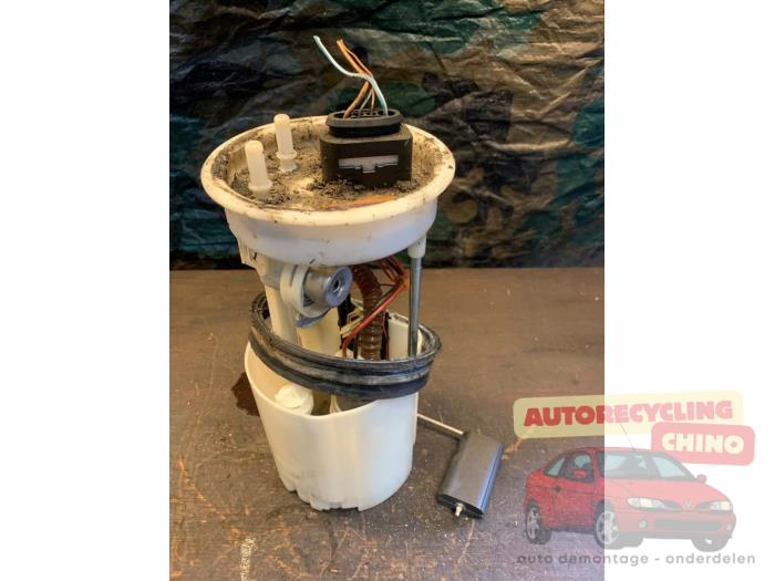 Gebruikte Benzinepomp Volkswagen Fox (5Z) 1.2 Prijs € 35,00 Margeregeling aangeboden door Autorecycling Chino B.V.