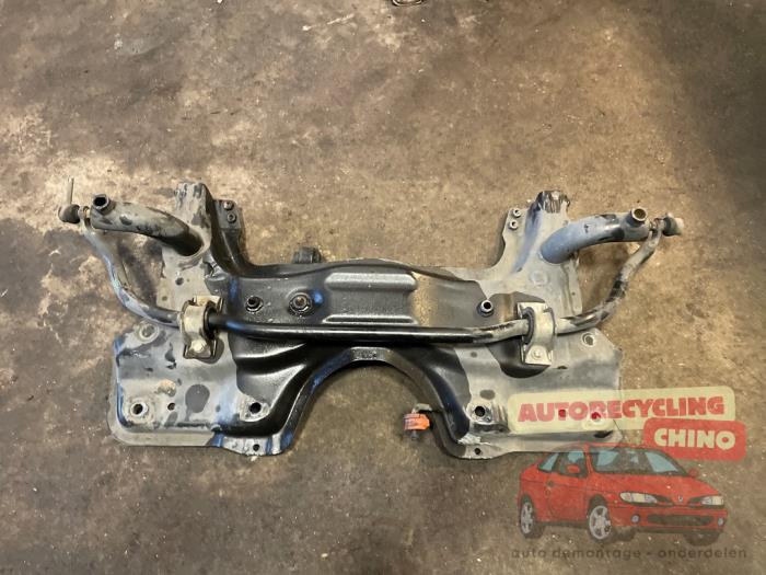Gebruikte Subframe Fiat Doblo Cargo (263) 1.4 T-Jet 16V Natural Power Prijs € 150,00 Margeregeling aangeboden door Autorecycling Chino B.V.