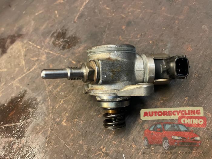 Gebruikte Hogedrukpomp Renault Scénic III (JZ) 1.2 16V TCe 115 Energy Prijs € 500,00 Margeregeling aangeboden door Autorecycling Chino B.V.