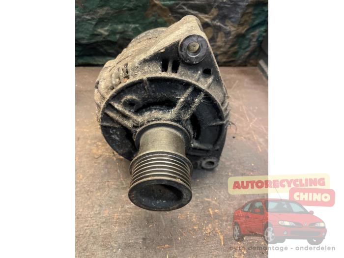 Gebruikte Dynamo Saab 9-3 I (YS3D) 2.0t 16V Ecopower Prijs € 50,00 Margeregeling aangeboden door Autorecycling Chino B.V.