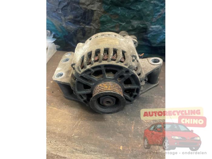 Gebruikte Alternator Ford Fiesta 5 (JD/JH) 1.3 Prijs € 35,00 Margeregeling aangeboden door Autorecycling Chino B.V.