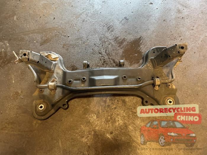 Gebruikte Subframe Lancia Delta (844) 1.8 Di T-Jet 16V Prijs € 200,00 Margeregeling aangeboden door Autorecycling Chino B.V.