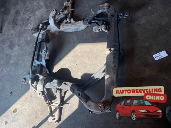 Gebruikte Subframe Saab 9-5 (YS3E) 3.0 t V6 24V Prijs € 150,00 Margeregeling aangeboden door Autorecycling Chino B.V.