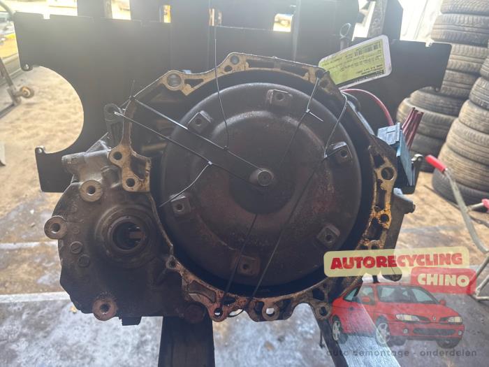 Gebruikte Automaatbak Saab 9-5 (YS3E) 3.0 t V6 24V Prijs € 350,00 Margeregeling aangeboden door Autorecycling Chino B.V.