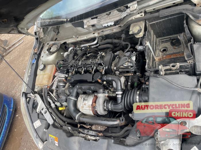Gebruikte Motor Ford Focus 2 Wagon 1.6 TDCi 16V 110 Prijs € 350,00 Margeregeling aangeboden door Autorecycling Chino B.V.