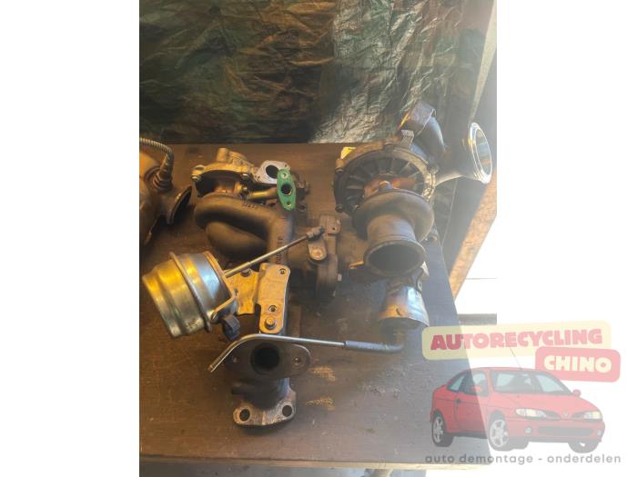 Gebruikte G-lader Volvo V60 I (FW/GW) 2.4 D6 20V Plug-in Hybrid AWD Prijs € 325,00 Margeregeling aangeboden door Autorecycling Chino B.V.