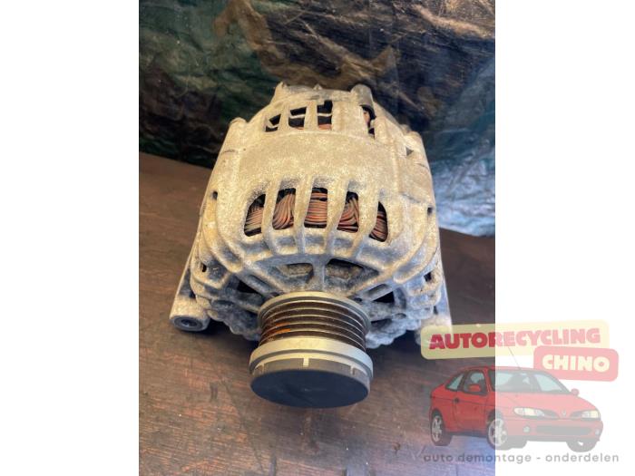 Gebruikte Alternator Opel Corsa D 1.2 16V Prijs € 50,00 Margeregeling aangeboden door Autorecycling Chino B.V.