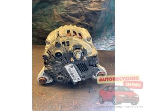 Dynamo van een Opel Corsa D 1.2 16V 2013