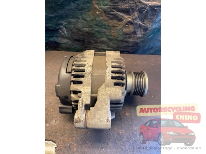Gebruikte Dynamo Opel Insignia Sports Tourer 2.0 CDTI 16V 130 ecoFLEX Prijs € 50,00 Margeregeling aangeboden door Autorecycling Chino B.V.