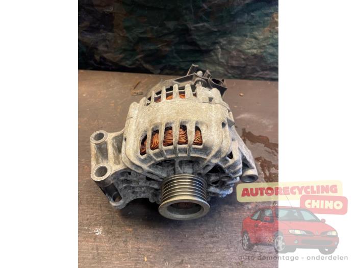 Gebruikte Dynamo Ford Focus 3 1.6 Ti-VCT 16V 125 Prijs € 45,00 Margeregeling aangeboden door Autorecycling Chino B.V.