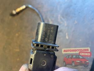 Lambda Sonde van een Ford C-Max (DXA) 1.0 Ti-VCT EcoBoost 12V 125 2014
