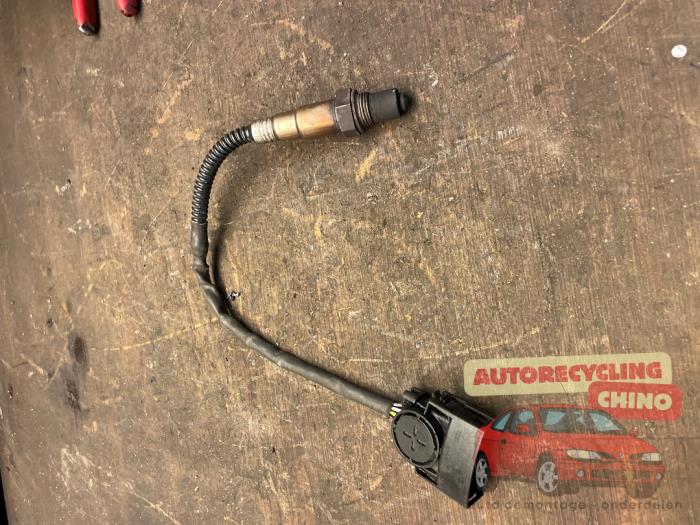 Gebruikte Lambda Sonde Opel Vectra C GTS 2.2 DIG 16V Prijs € 35,00 Margeregeling aangeboden door Autorecycling Chino B.V.