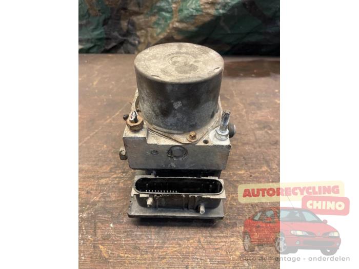 Gebruikte ABS Pomp Mitsubishi Colt (Z2/Z3) 1.1 12V Prijs € 70,00 Margeregeling aangeboden door Autorecycling Chino B.V.