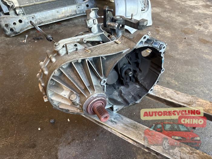 Gebruikte Versnellingsbak Volkswagen Transporter T5 2.0 TDI DRF Prijs € 999,00 Margeregeling aangeboden door Autorecycling Chino B.V.