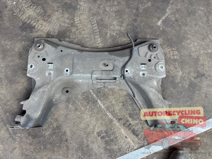 Subframe Renault Modus/Grand Modus (JP), 2004 / 2012 1.2 16V, MPV, Benzine, 1.149cc, 55kW (75pk), FWD, D4F740; D4FD7, 2004-12 / 2012-12, JP0C; JP0K; JP0R; JP1C; JP1R; JP2C; JP3C; JPGC; JPHC (Gebruikt)