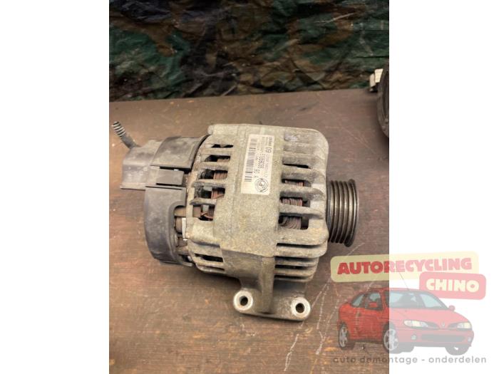 Gebruikte Dynamo Fiat Punto Evo (199) 1.4 Natural Power Prijs € 50,00 Margeregeling aangeboden door Autorecycling Chino B.V.