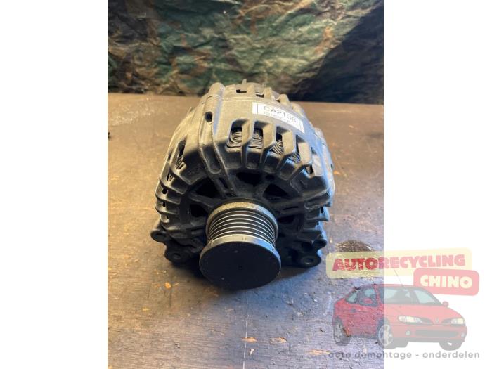 Gebruikte Dynamo Volkswagen Transporter T5 2.0 TDI DRF Prijs € 75,00 Margeregeling aangeboden door Autorecycling Chino B.V.