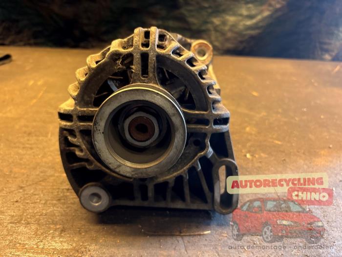 Gebruikte Dynamo Fiat Panda (169) 1.2 Fire Prijs € 50,00 Margeregeling aangeboden door Autorecycling Chino B.V.