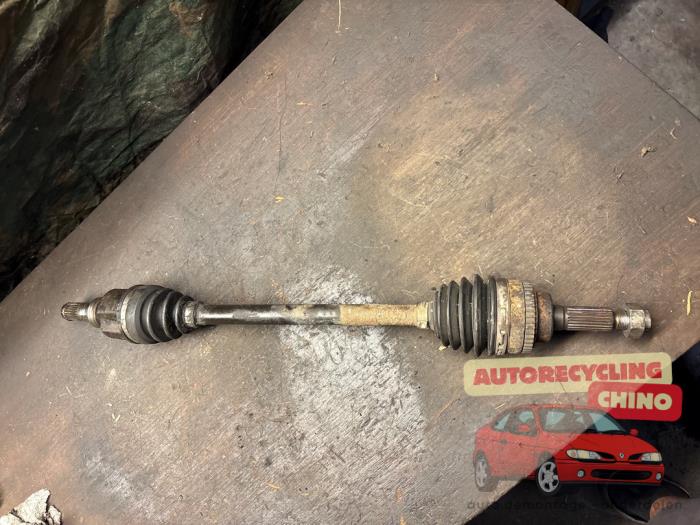 Gebruikte Steekas links-voor Suzuki Alto 1.0 12V Prijs € 50,00 Margeregeling aangeboden door Autorecycling Chino B.V.