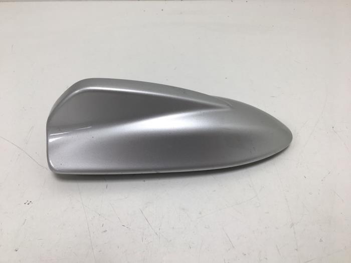 Gebruikte Antenne Volvo V40 (MV) 2.0 D3 16V Prijs op aanvraag aangeboden door CASPER BV