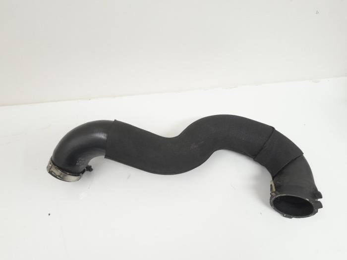 Gebruikte Intercooler Slang Audi A4 Avant (B8) 1.8 TFSI 16V Prijs € 9,00 Margeregeling aangeboden door GEJO Revisie & Onderdelen BV