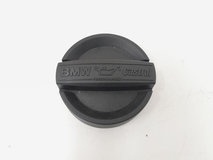 Gebruikte Oliedop BMW 1 serie (F20) 116d 2.0 16V Prijs € 4,99 Margeregeling aangeboden door GEJO Revisie & Onderdelen BV