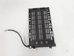 Gebruikte Element Kachelverwarming BMW 1 serie (F20) 116d 2.0 16V Prijs € 26,00 Margeregeling aangeboden door GEJO Revisie & Onderdelen BV