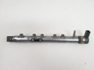 Gebruikte Injector brug BMW 1 serie (F20) 116d 2.0 16V Prijs € 85,00 Margeregeling aangeboden door GEJO Revisie & Onderdelen BV