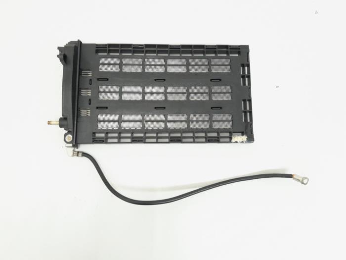 Gebruikte Element Kachelverwarming BMW 3 serie Touring (E91) 318d 16V Prijs € 18,00 Margeregeling aangeboden door GEJO Revisie & Onderdelen BV
