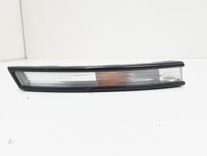 Gebruikte Pinker rechts Volkswagen Passat Variant (3C5) 2.0 TDI 16V 140 Prijs € 9,00 Margeregeling aangeboden door GEJO Revisie & Onderdelen BV